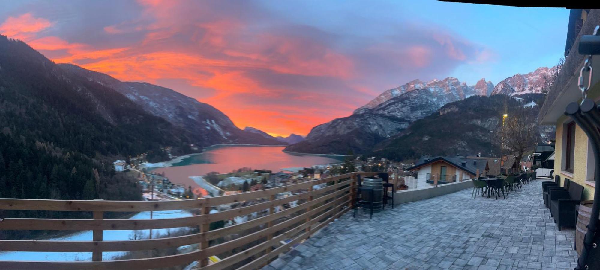 Hotel Aurora Molveno Exterior foto