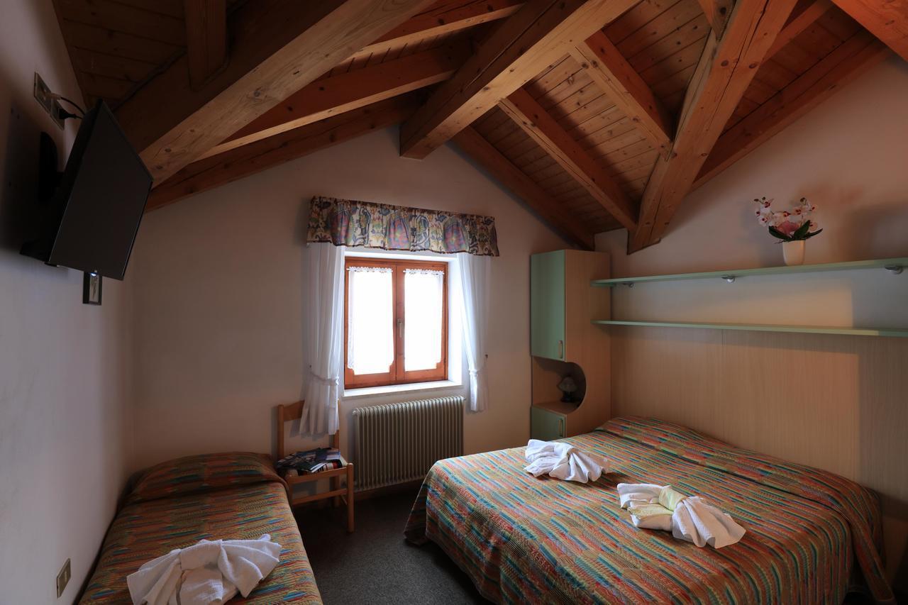 Hotel Aurora Molveno Exterior foto